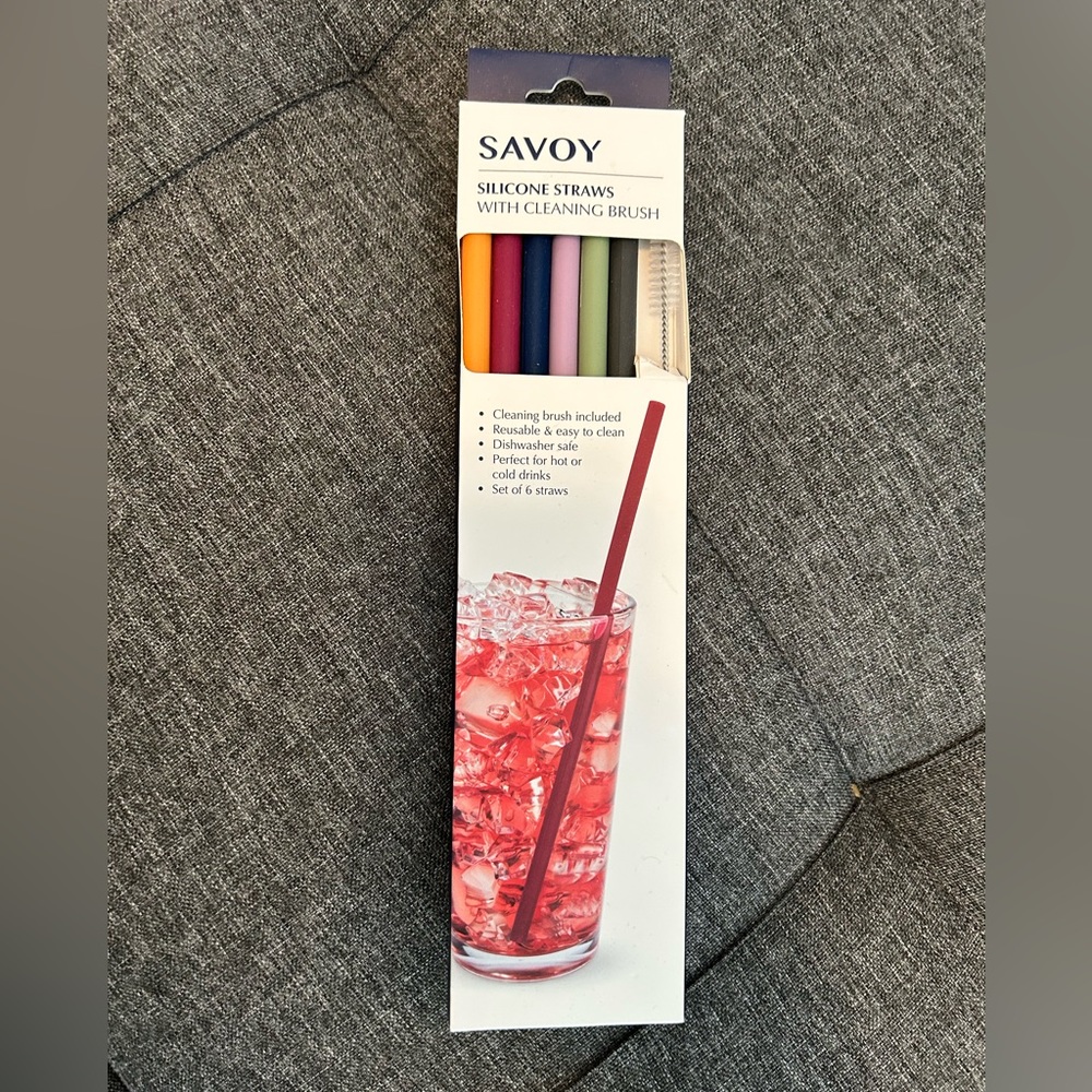 Savoy silicone straws pack of 6 with cleaning brush